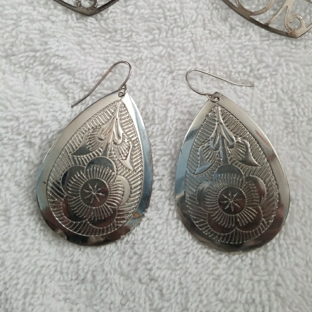Earring Trio - Picture 4 of 4